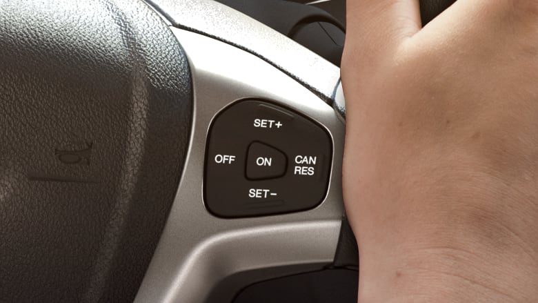 Ford EcoSport - Tempomat
