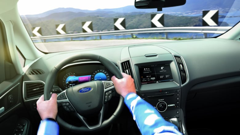 Ford C-MAX - Sebesség függő kormányzás
