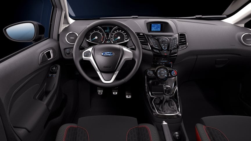 Ford Fiesta Van - Beltér
