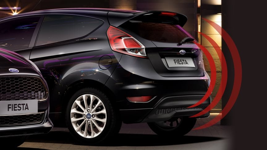 Ford Fiesta Van - Tolatóradar