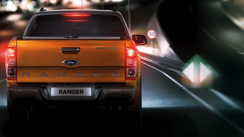 Ford Ranger - Táblafelismerő rendszer