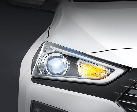 Hyundai IONIQ Hibrid - BiXenon fényszórók