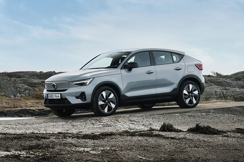 Volvo EC40 Single extended R plus 252