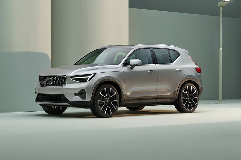 Volvo XC40 Plus Dark B4 aut